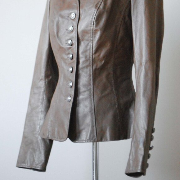 Vampy Brown Danier Leather Jacket - Picture 3 of 12